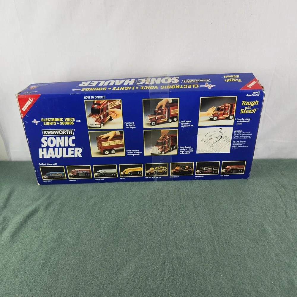 Buddy L Champion Spark Plugs Sonic Hauler Semi-Truck Kenworth Boxed 8604